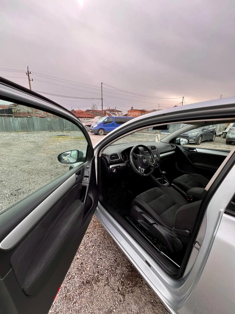 VW Golf 2.0tdi, снимка 10 - Автомобили и джипове - 43713613