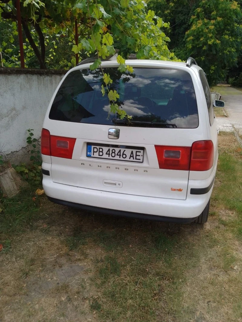 Seat Alhambra, снимка 4 - Автомобили и джипове - 47723029