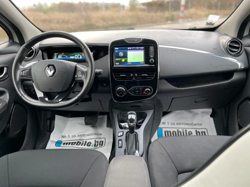 Renault Zoe 40KW- NAVI-камера, снимка 12 - Автомобили и джипове - 46736193