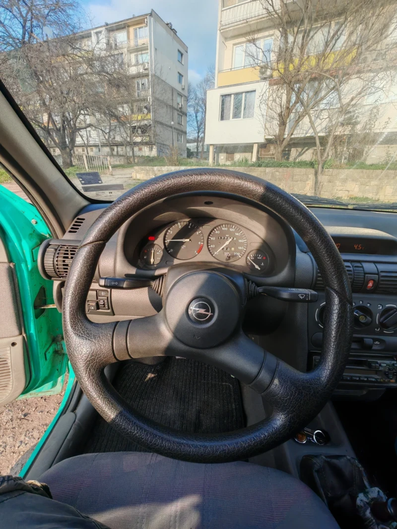 Opel Corsa, снимка 4 - Автомобили и джипове - 49008887