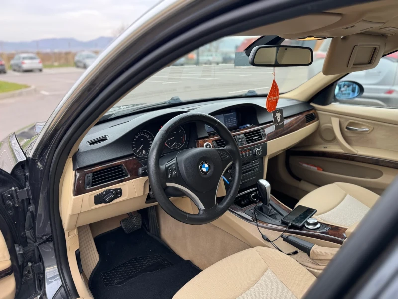 BMW 330 3.0 D, снимка 8 - Автомобили и джипове - 52978648