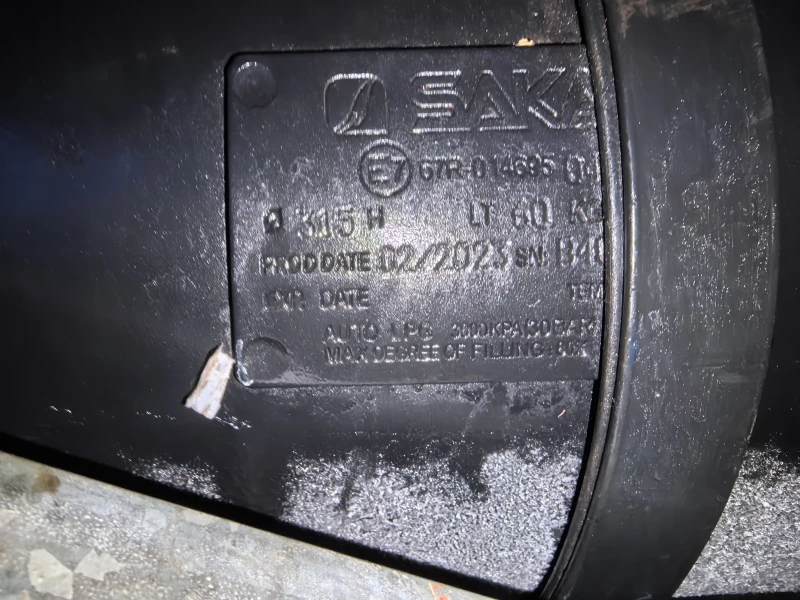 Mercedes-Benz E 200, снимка 6 - Автомобили и джипове - 53166943