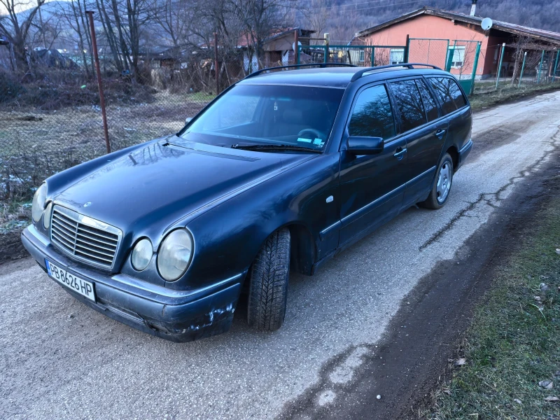 Mercedes-Benz E 200