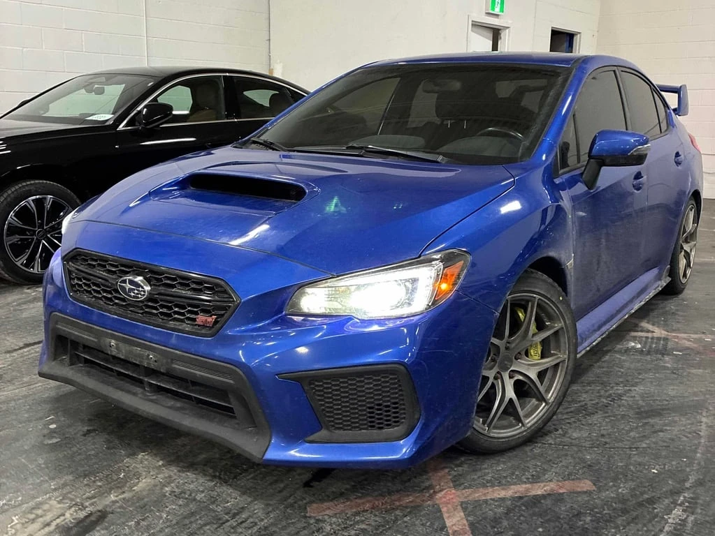 Subaru WRX STI Sport  CARFAX, снимка 1