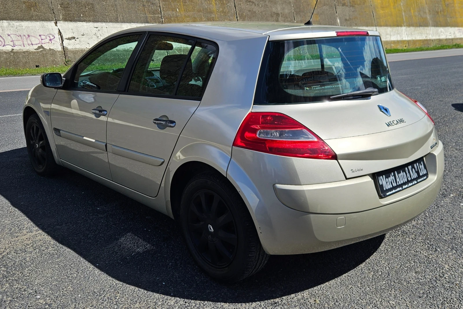 Renault Megane 1.5 DCI - изображение 6