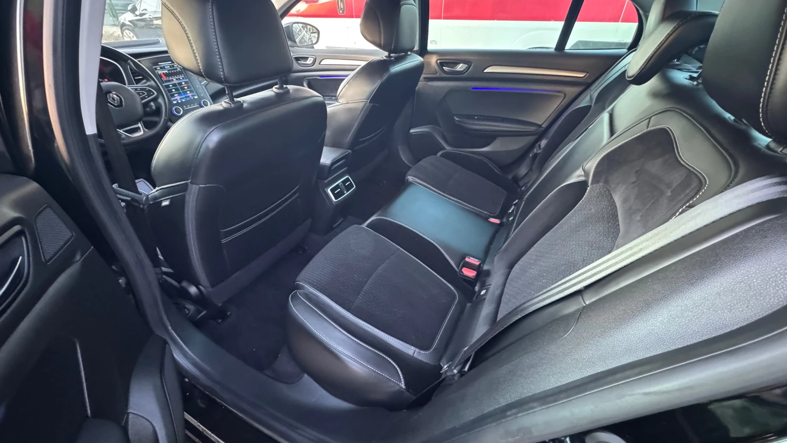 Renault Megane 1.5 DCI Luxury  - изображение 10