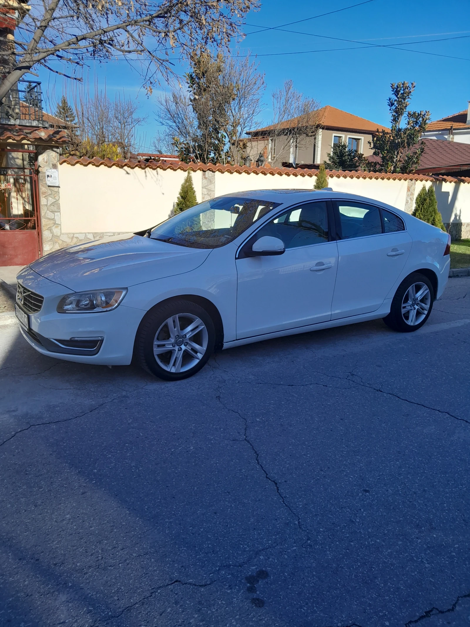 Volvo S60 Т 5 - изображение 2