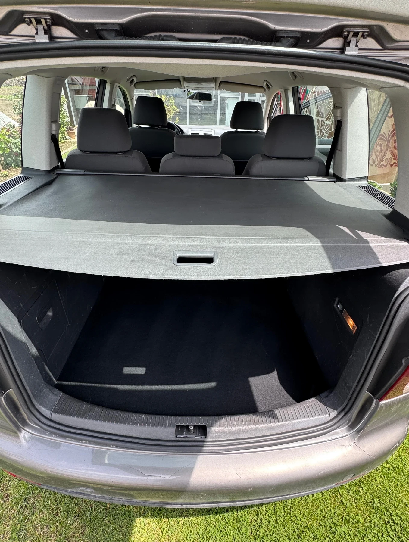 VW Touran 1.9 FACELIFT  - изображение 8