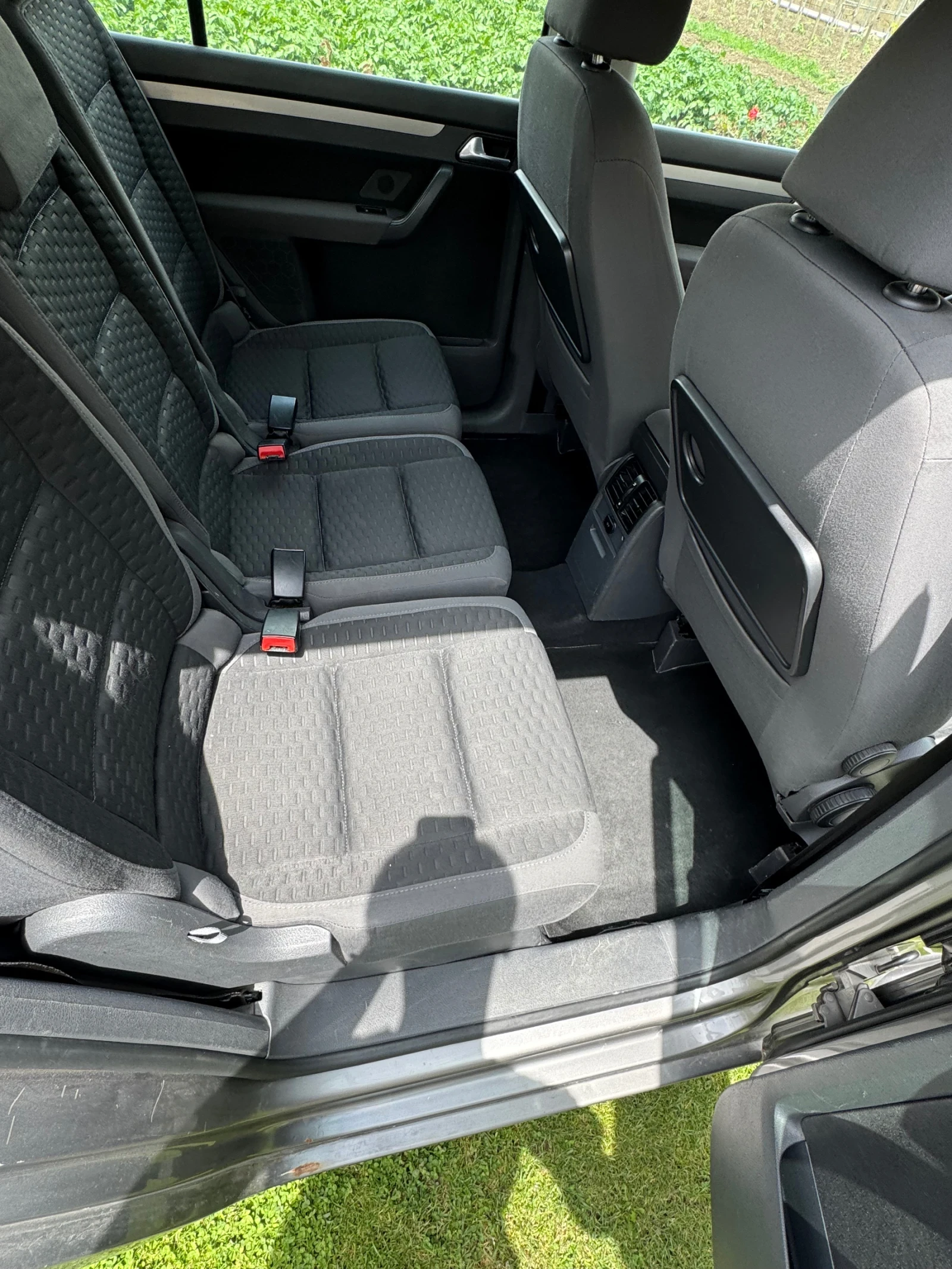 VW Touran 1.9 FACELIFT  - изображение 9