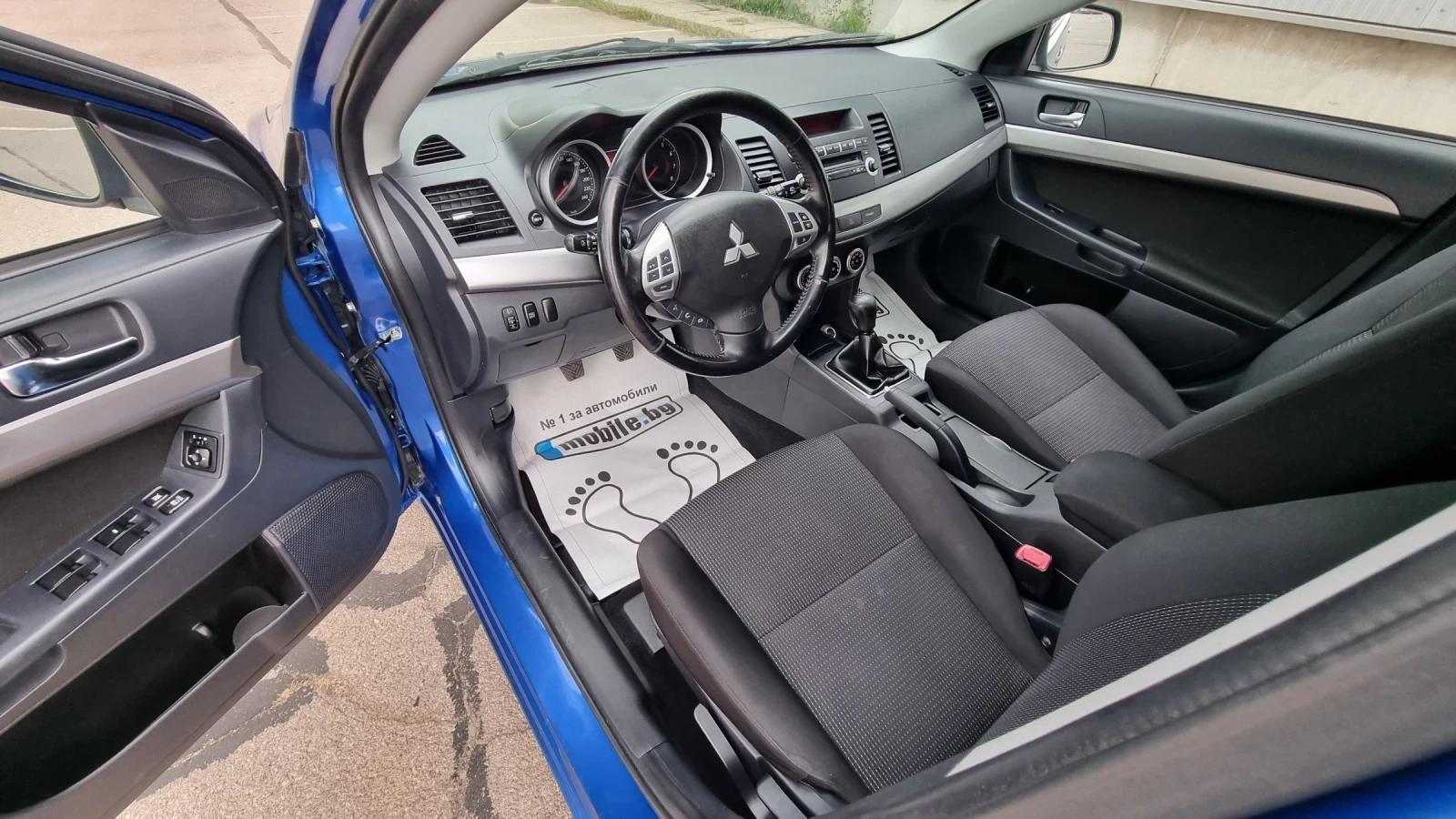 Mitsubishi Lancer 1.8i 146км - изображение 8