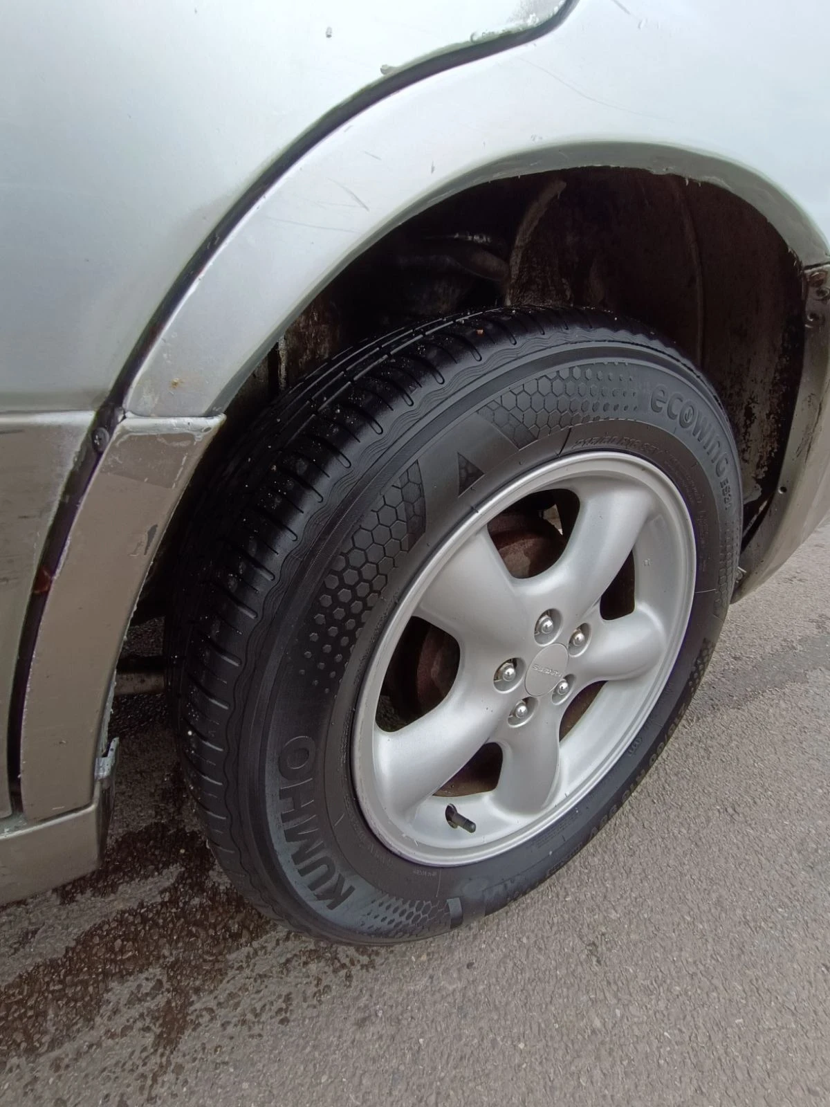 Subaru Forester 2.0 Бензин/газ - изображение 6