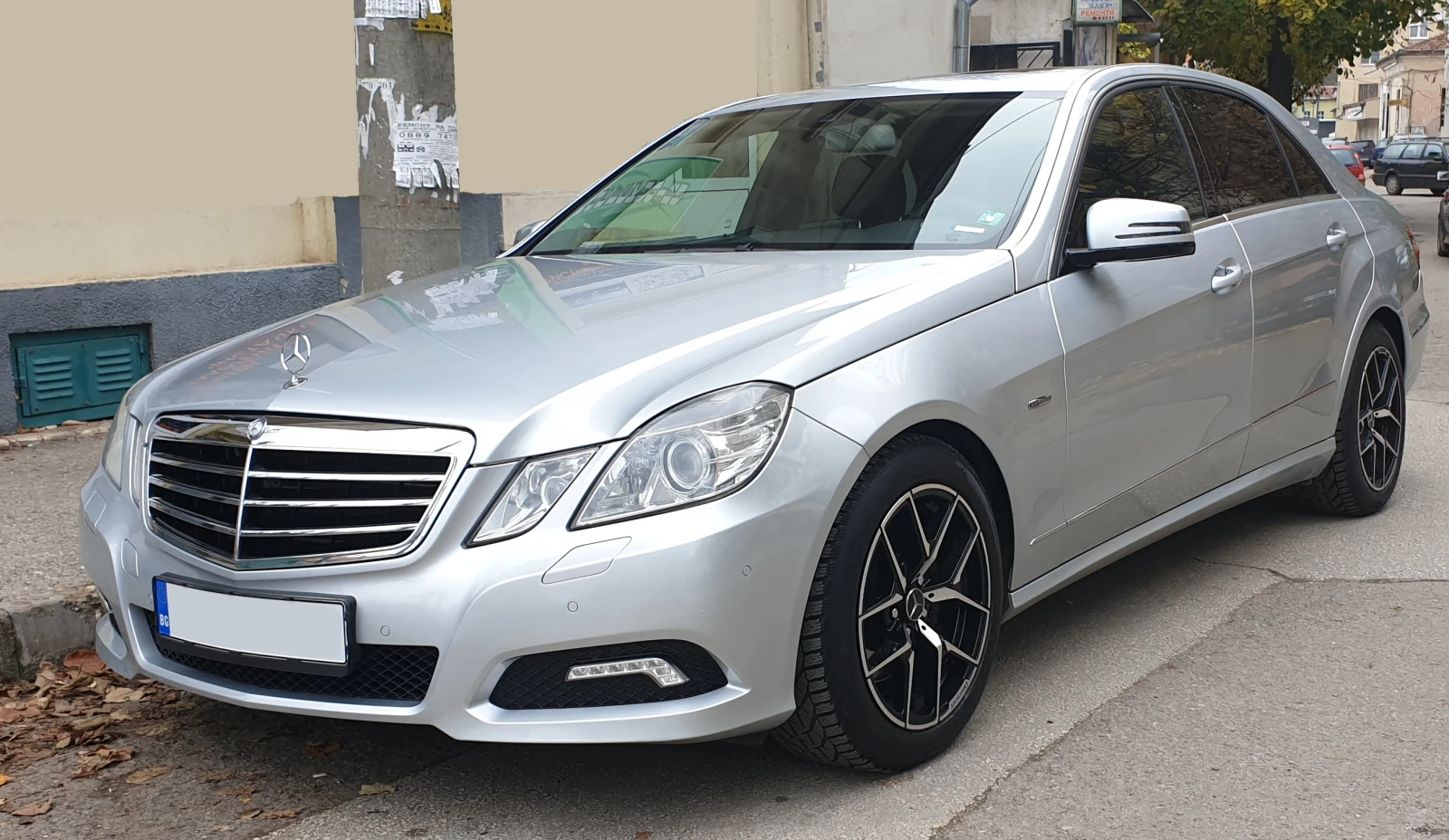 Mercedes-Benz E 350 BlueEFFICIENCY - изображение 3