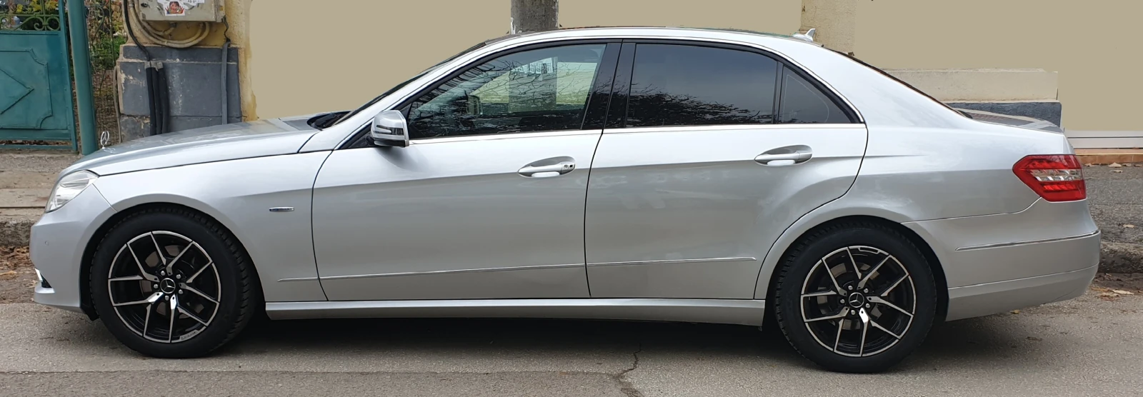 Mercedes-Benz E 350 BlueEFFICIENCY - изображение 4