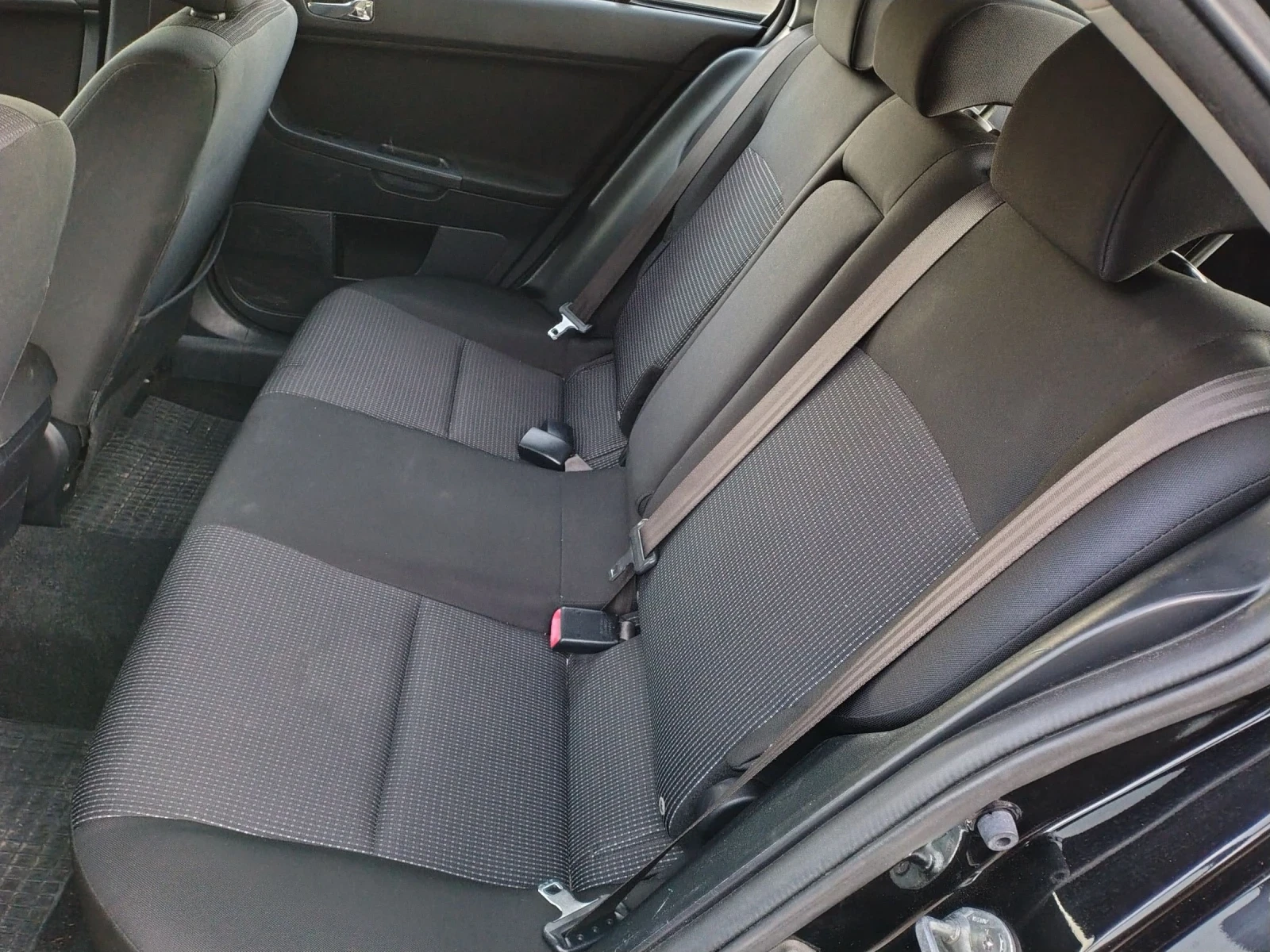 Mitsubishi Lancer 1.5i , klimatronik 109..  5 | Mobile.bg   16