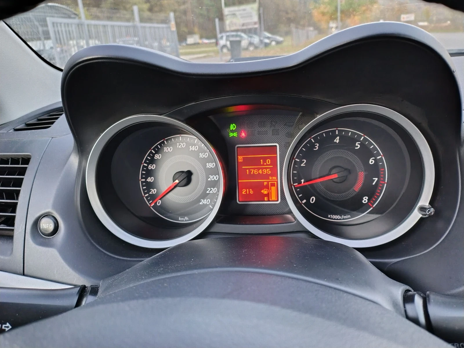 Mitsubishi Lancer 1.5i , klimatronik 109..  5 | Mobile.bg   12