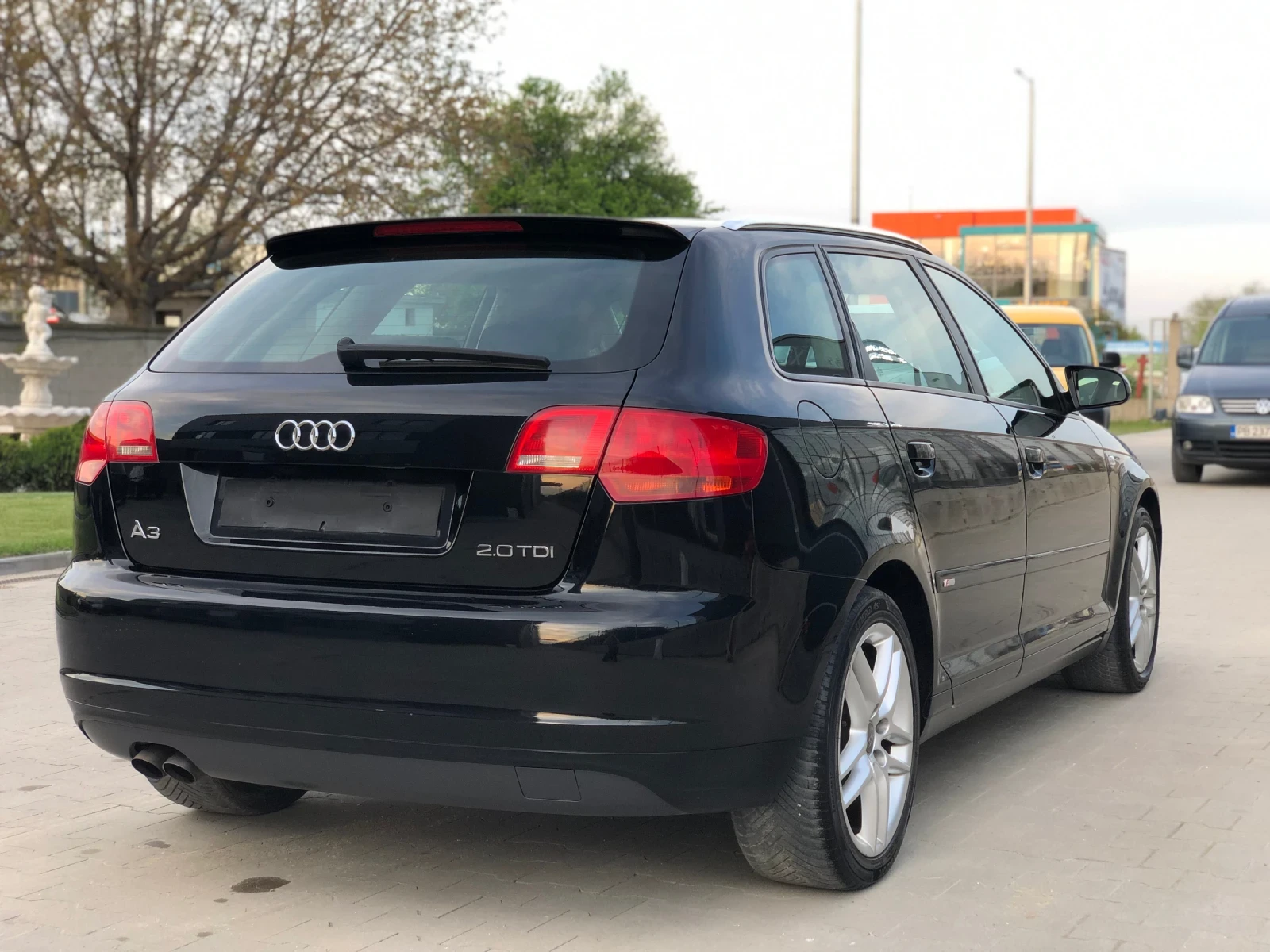 Audi A3 2.0 TDI Ambition Sportback S-Line BMM АЛКАНТАРА - изображение 8