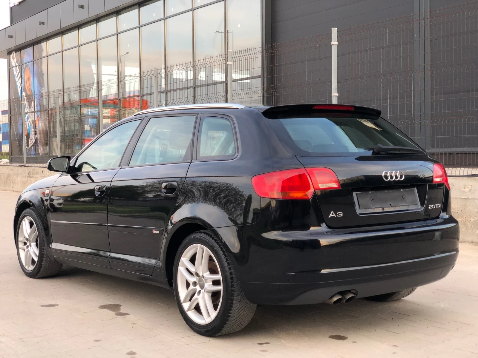 Audi A3 2.0 TDI Ambition Sportback S-Line BMM АЛКАНТАРА - изображение 6