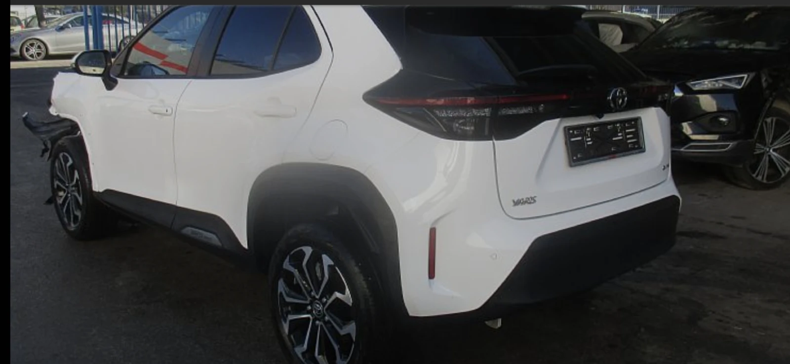 Toyota Yaris Cross 1.5 HYBRID - изображение 4