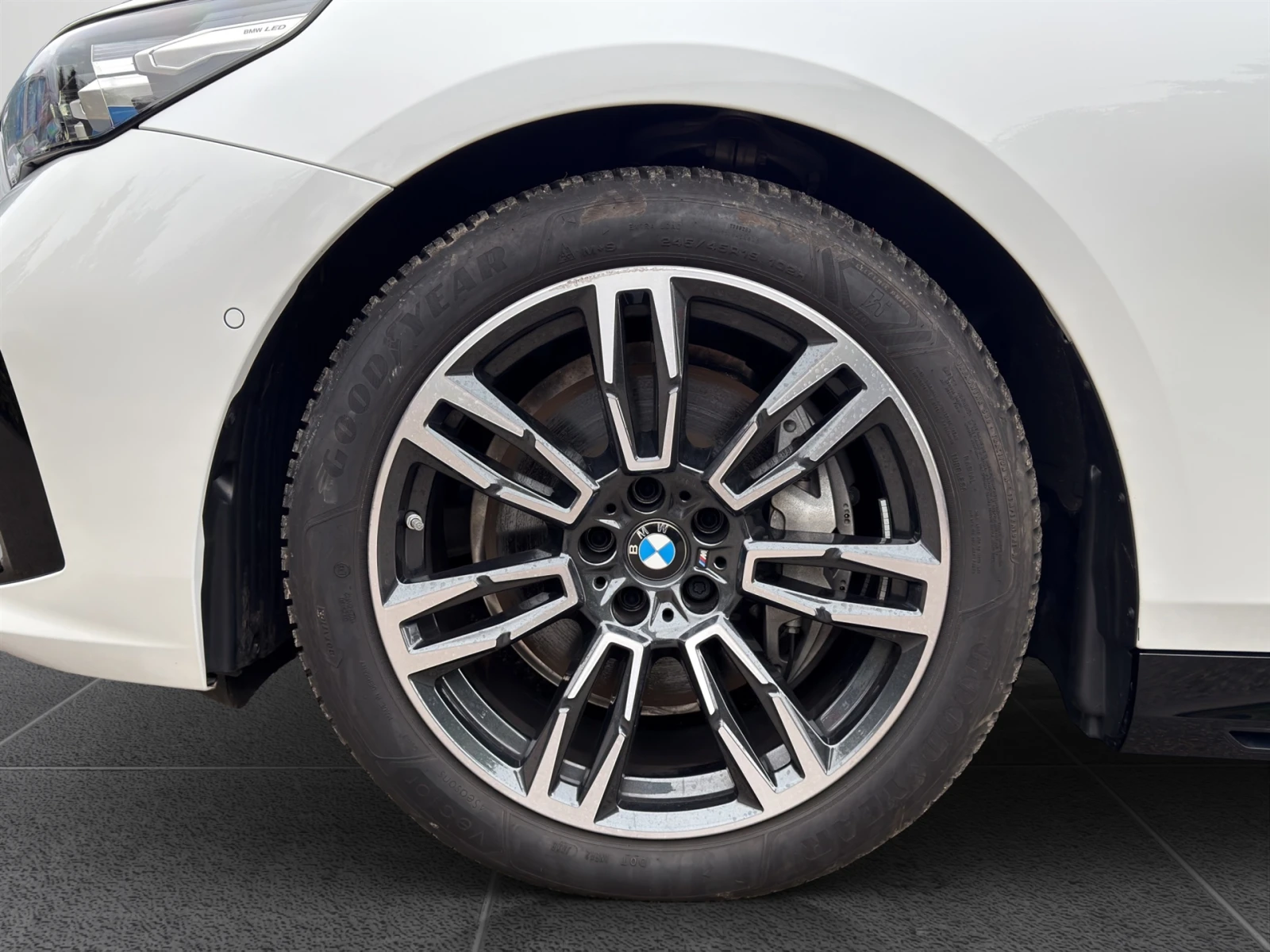 BMW 540 xDrive | Mobile.bg � ����������� 5