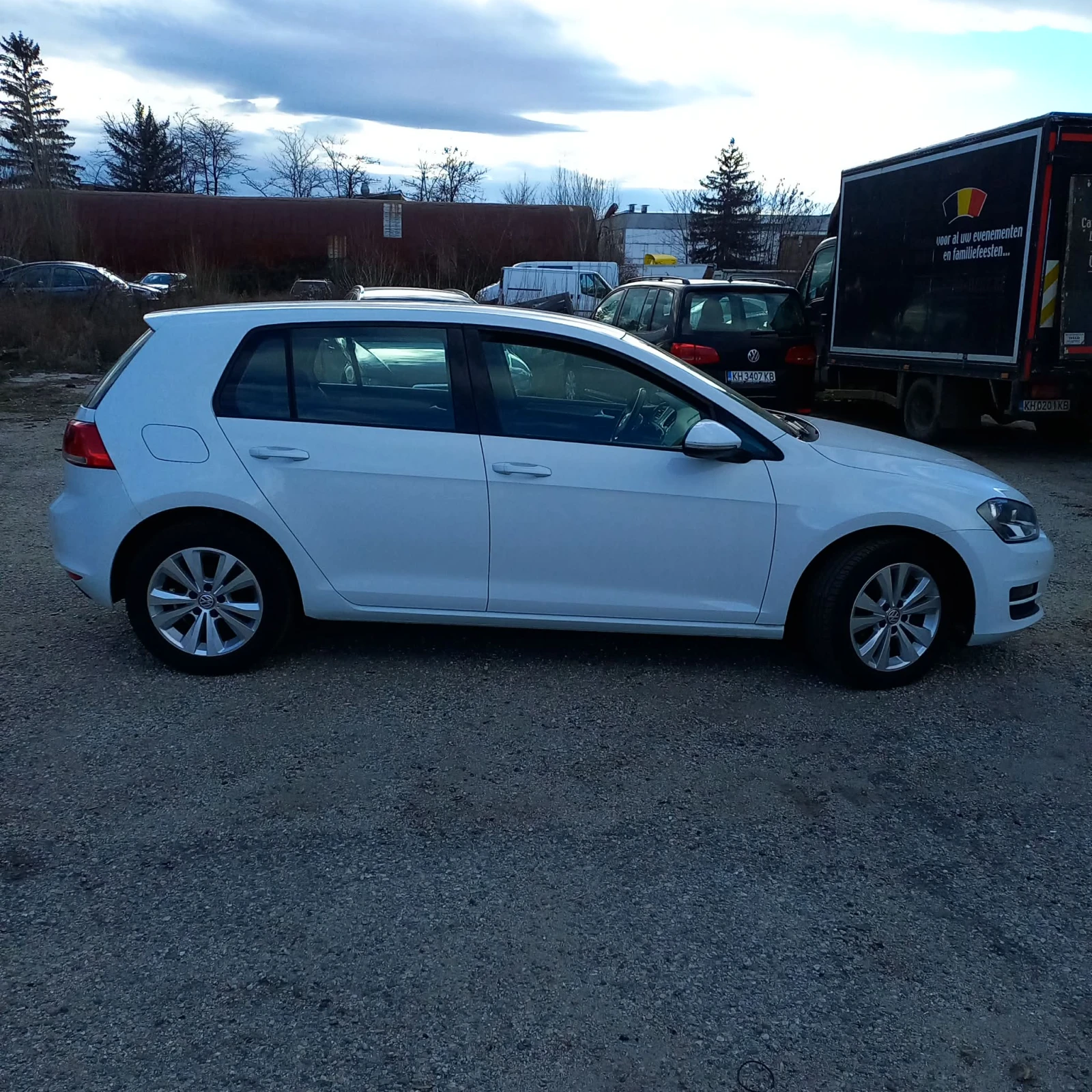 VW Golf VII* 1.6TDI* DSG*  - изображение 8