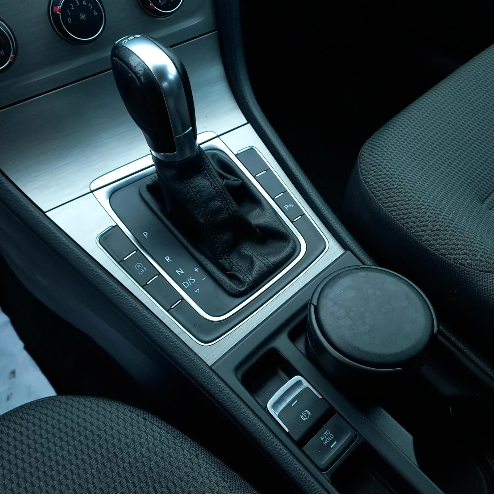 VW Golf VII* 1.6TDI* DSG*  - изображение 10