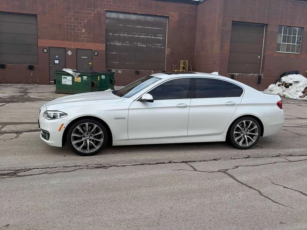 BMW 535 * xDrive * CARFAX * ХЕДЪП * СЛЕДЕНЕ НА ЛЕНТИ  - изображение 2