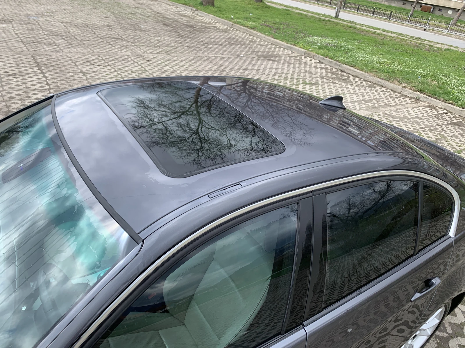 BMW 330, снимка 5 - Автомобили и джипове - 54070369