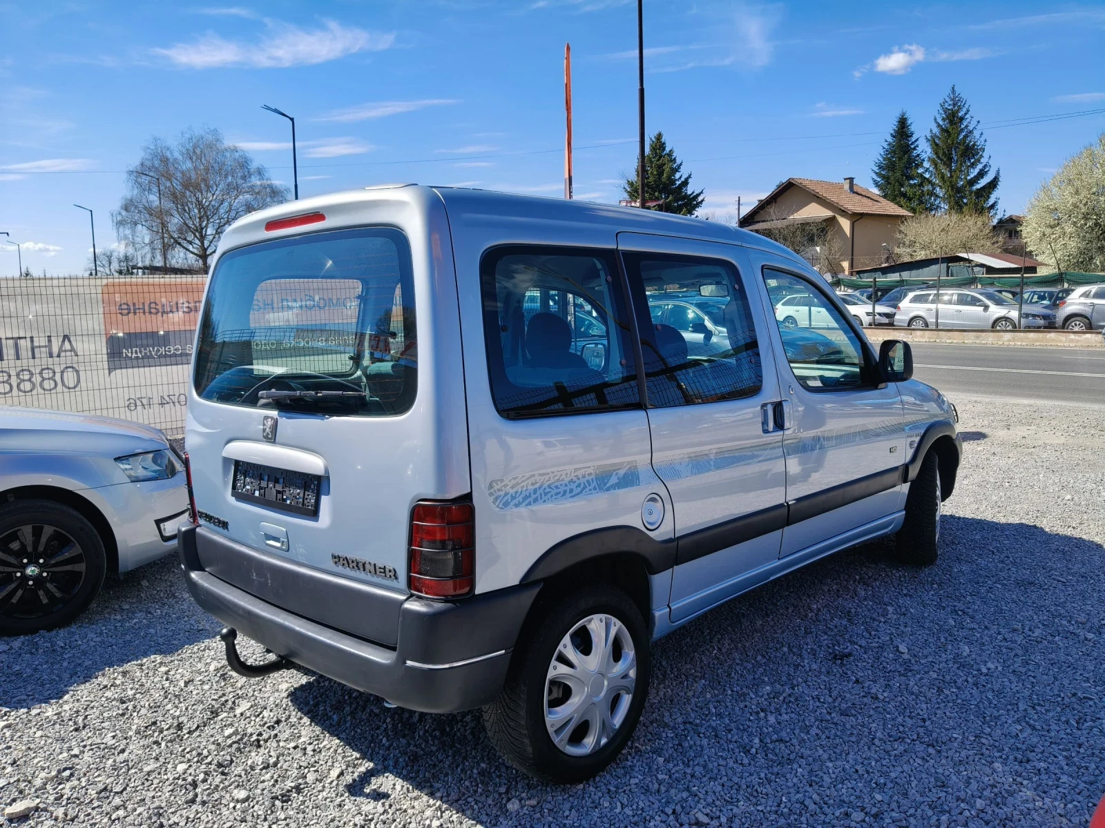 Peugeot Partner 2.0HDI, снимка 5 - Автомобили и джипове - 54114258