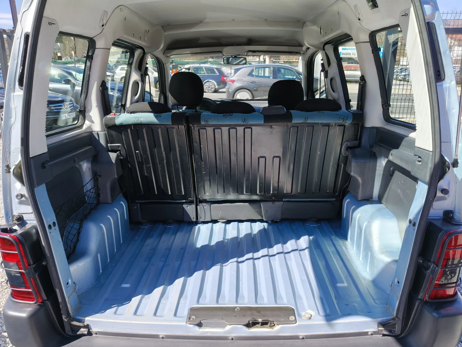 Peugeot Partner 2.0HDI, снимка 12 - Автомобили и джипове - 54114258