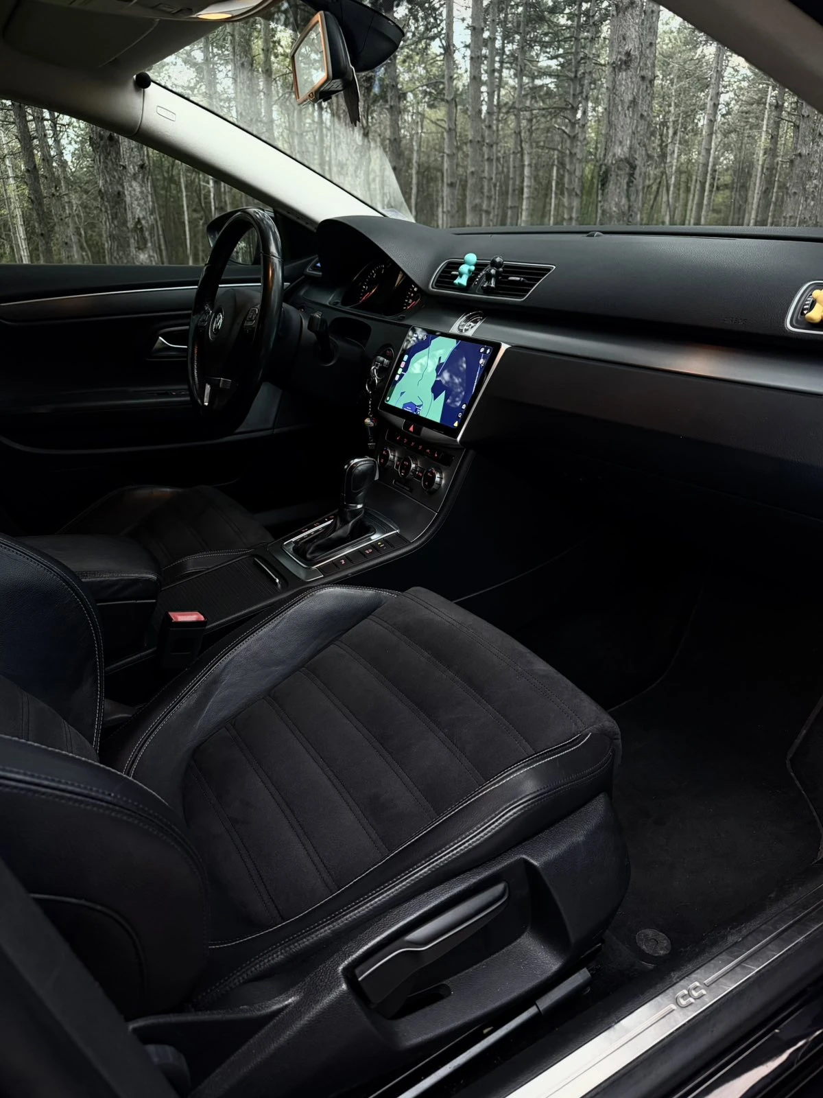 VW CC Facelift 2.0, снимка 10 - Автомобили и джипове - 54240817