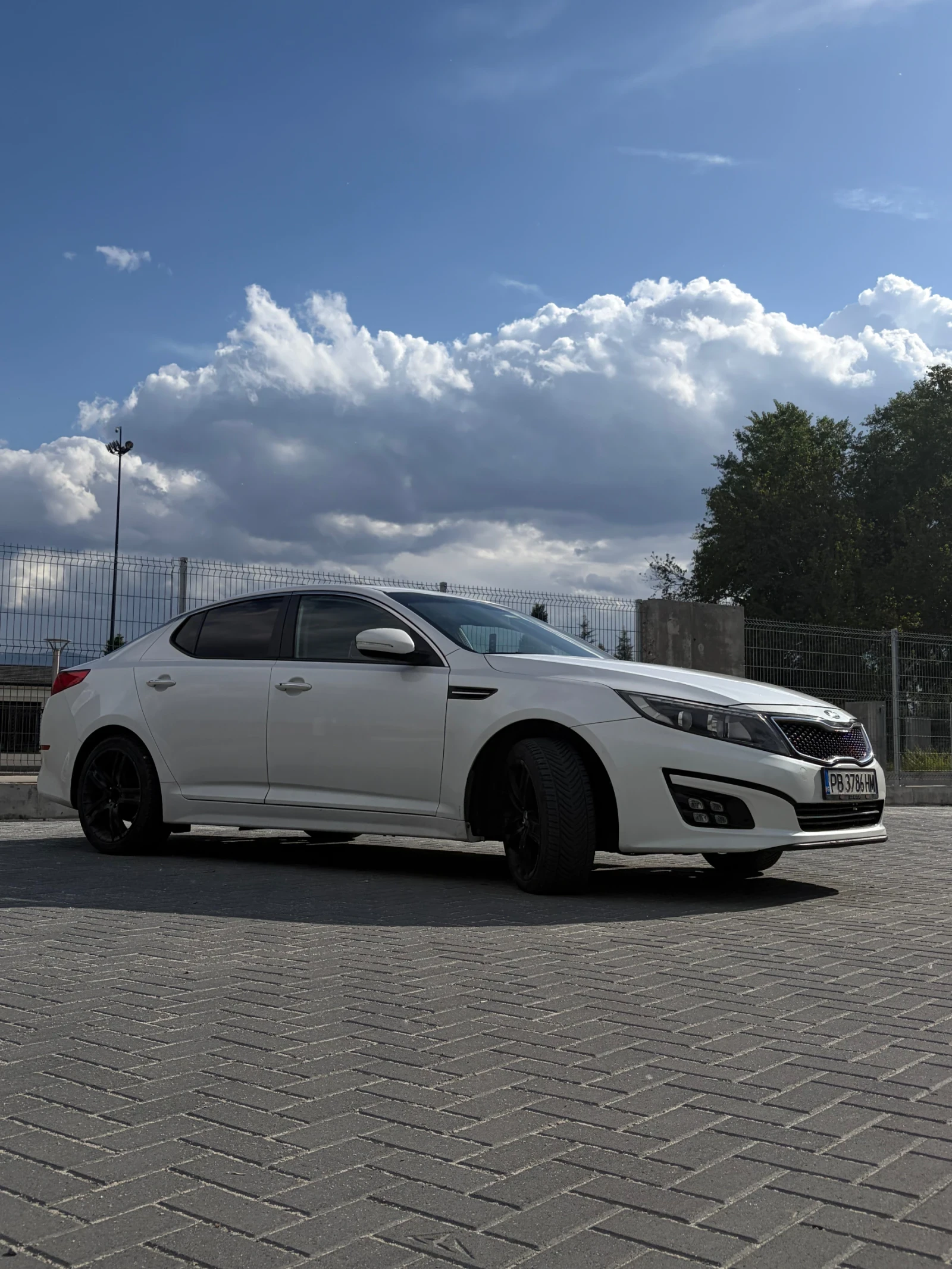 Kia K5 GT - Line! Бяла перла, течна фаза газ, снимка 2 - Автомобили и джипове - 54527820