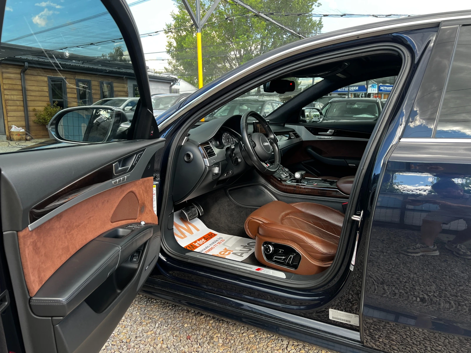 Audi S8 PLUS EXECUTIVE/QUATTRO SPORT/NAVI/360/ВАКУУМ/BOSE, снимка 7 - Автомобили и джипове - 54917199