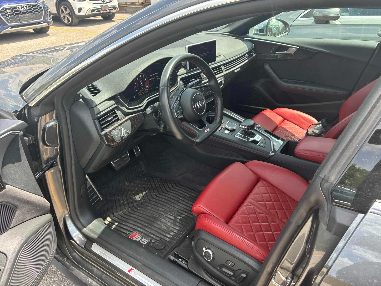 Audi S5 Technik * ПАНОРАМА * CARFAX, снимка 6 - Автомобили и джипове - 55165425