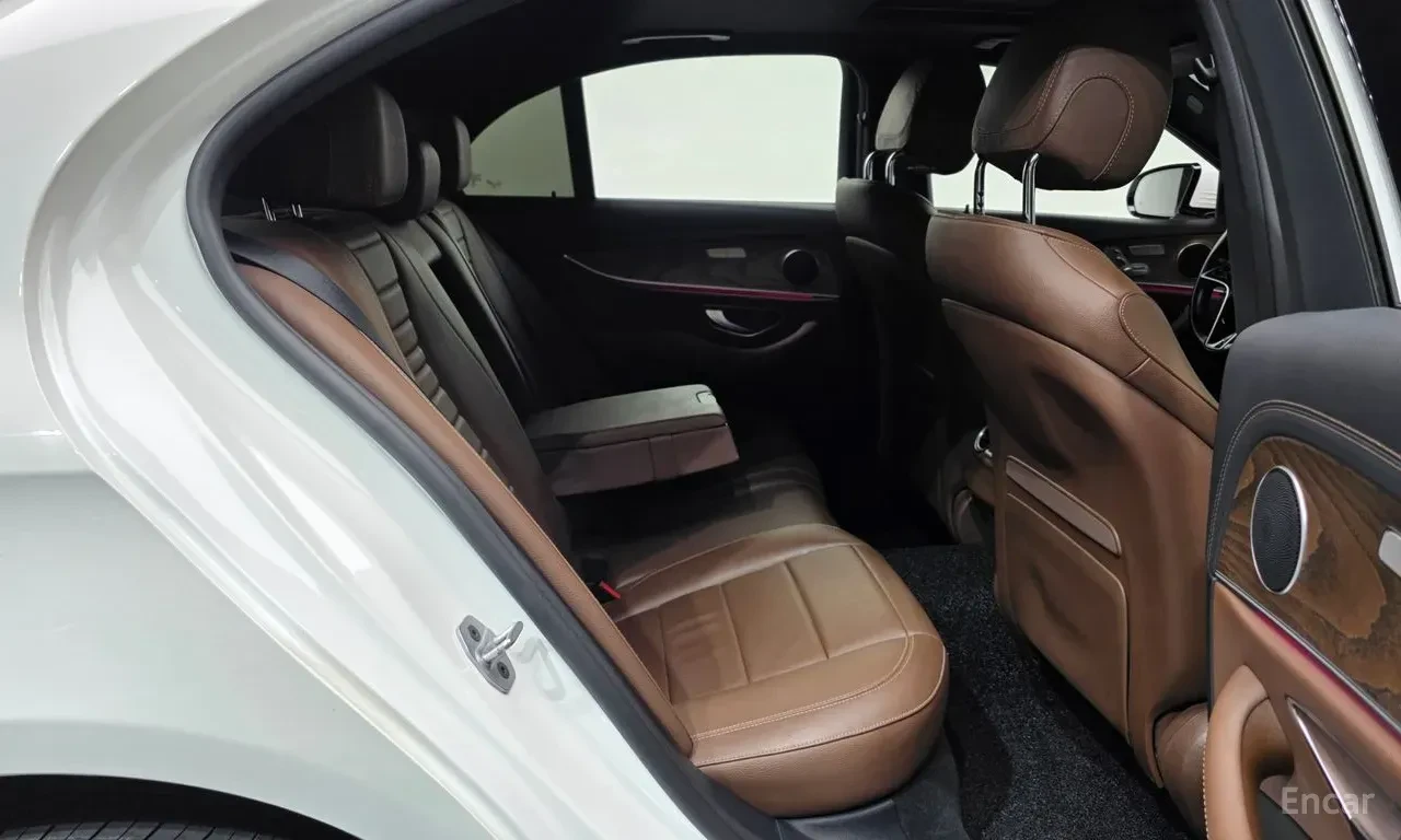 Mercedes-Benz E 220 4MATIC* EXCLUSIVE* ���������* ���������* �����*  | Mobile.bg � ����������� 14