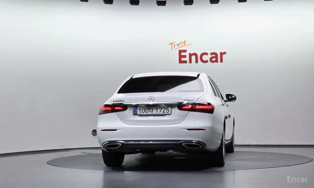 Mercedes-Benz E 220 4MATIC* EXCLUSIVE* ���������* ���������* �����*  | Mobile.bg � ����������� 4