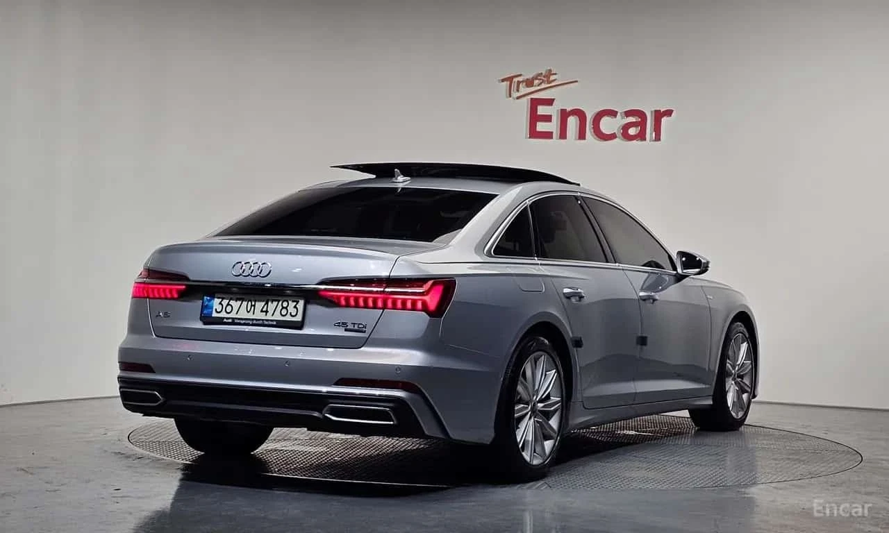 Audi A6 / ДИСТРОНИК / ХЕД-ЪП / 360 / ОБДУХВАНЕ, снимка 2 - Автомобили и джипове - 56431511