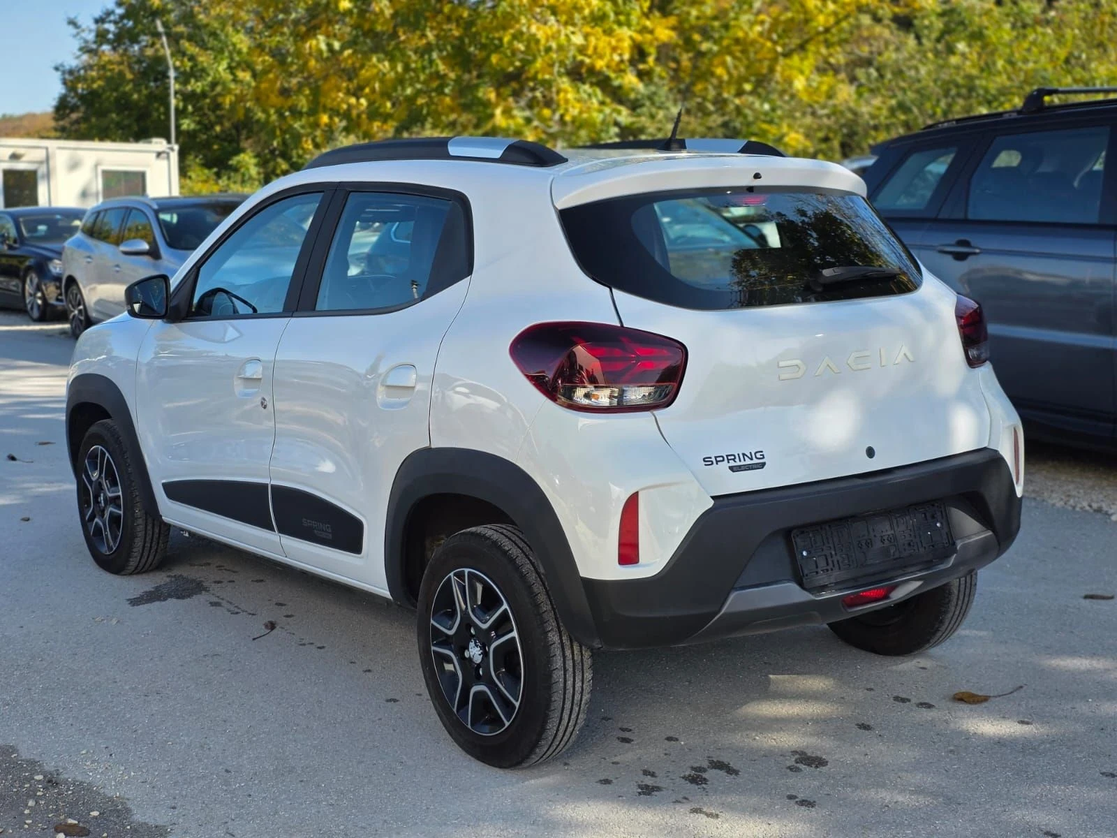 Dacia Spring Expression 45 Гаранция Лизинг Франция, снимка 7 - Автомобили и джипове - 56625401