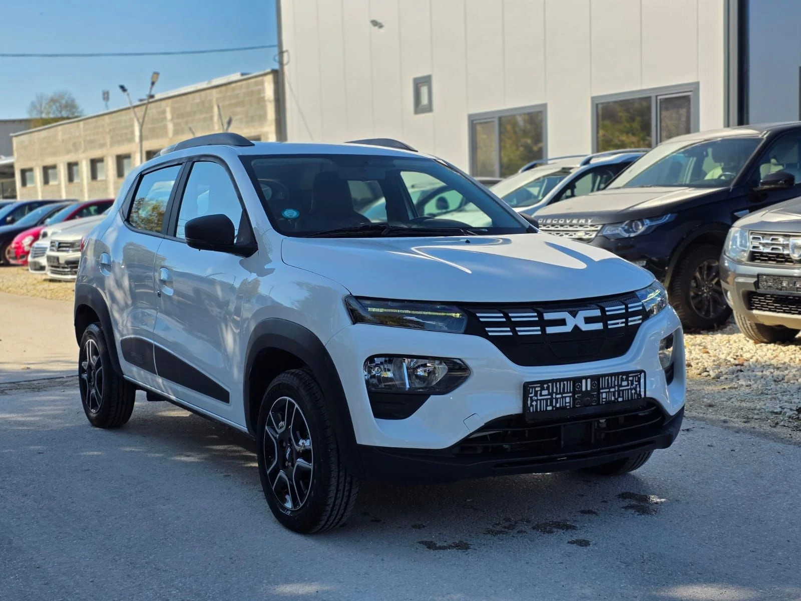 Dacia Spring Expression 45 Гаранция Лизинг Франция, снимка 2 - Автомобили и джипове - 56625401