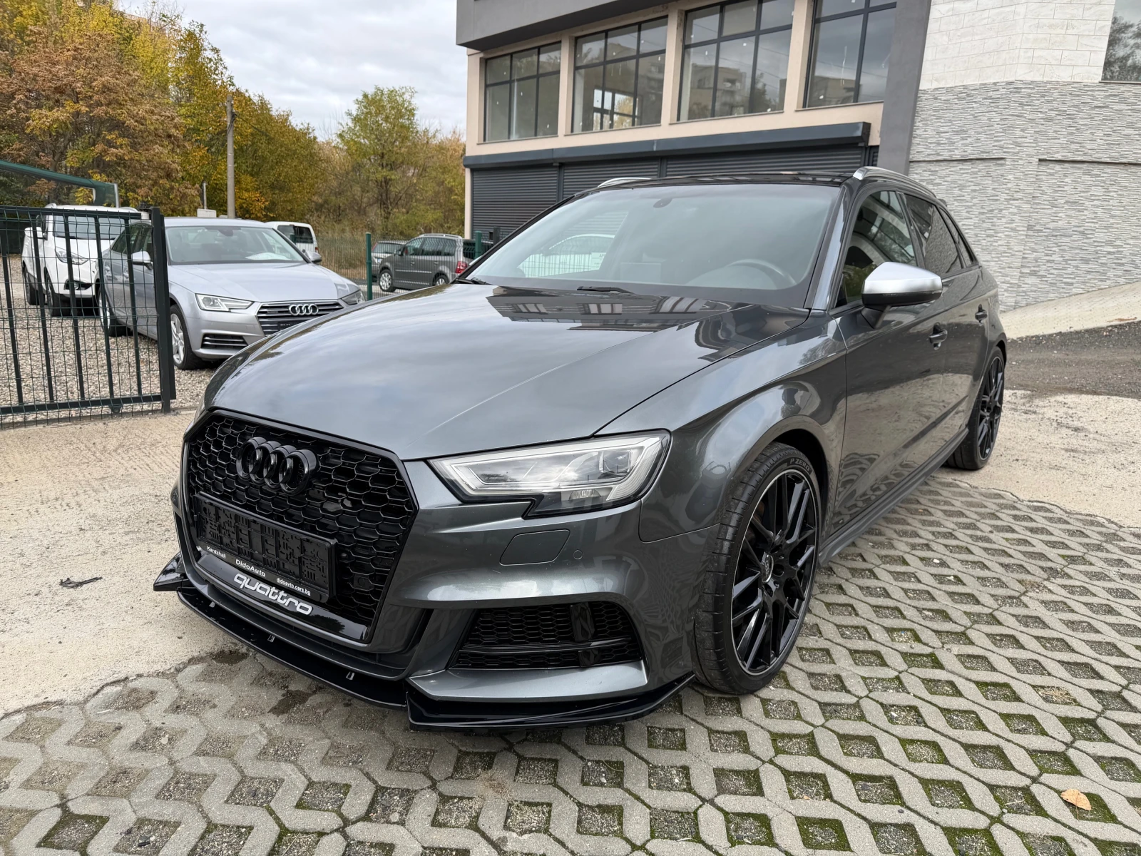Audi S3 2.0i Sportback.Quattro