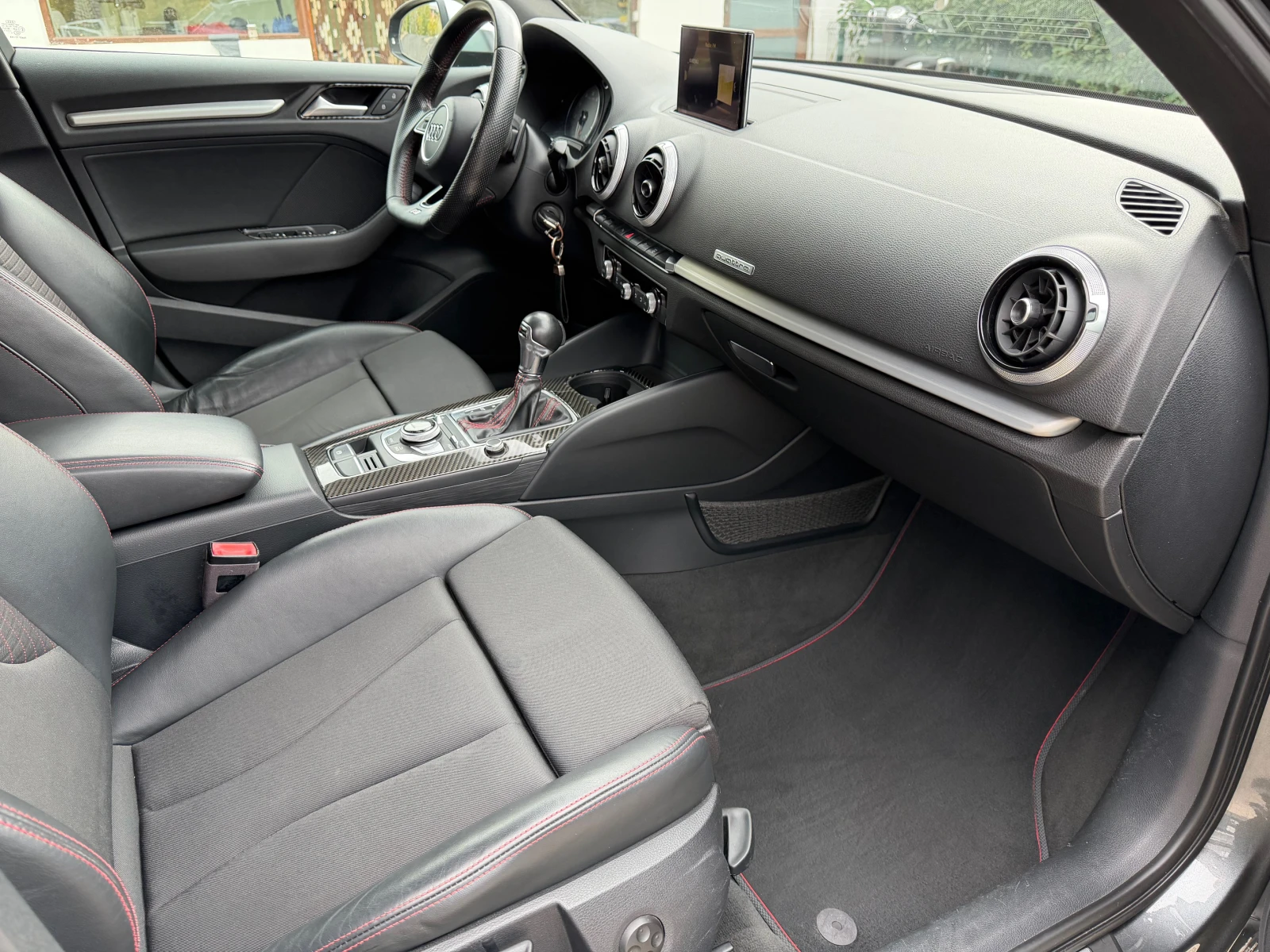 Audi S3 2.0TFSI Sportback.Quattro, снимка 10 - Автомобили и джипове - 56705504