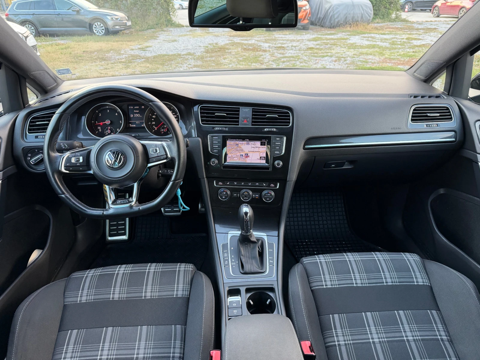 VW Golf GTD 2.0 TDI 184kc, снимка 10 - Автомобили и джипове - 56720053