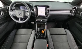 Volvo XC40 B4* BLACK EDITION* ПОДГРЕВ* НАВИГАЦИЯ, снимка 3
