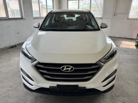 Hyundai Tucson 1.7CRDI Нави, Камера