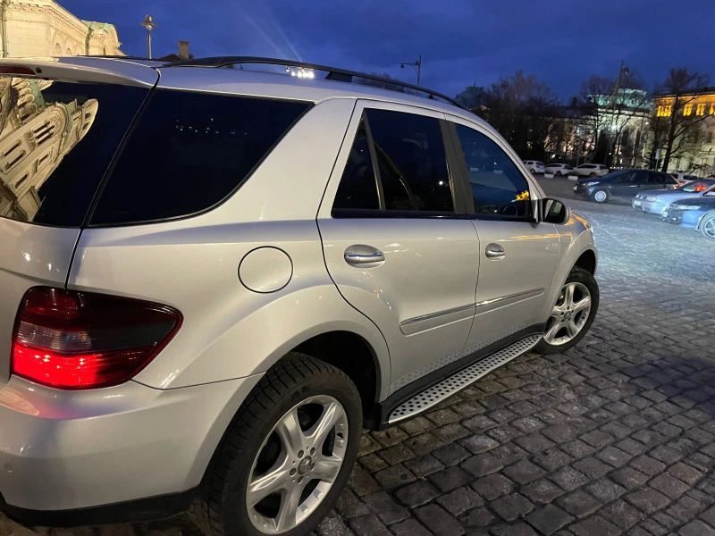 Mercedes-Benz ML 280 CDI, снимка 5 - Автомобили и джипове - 47119208