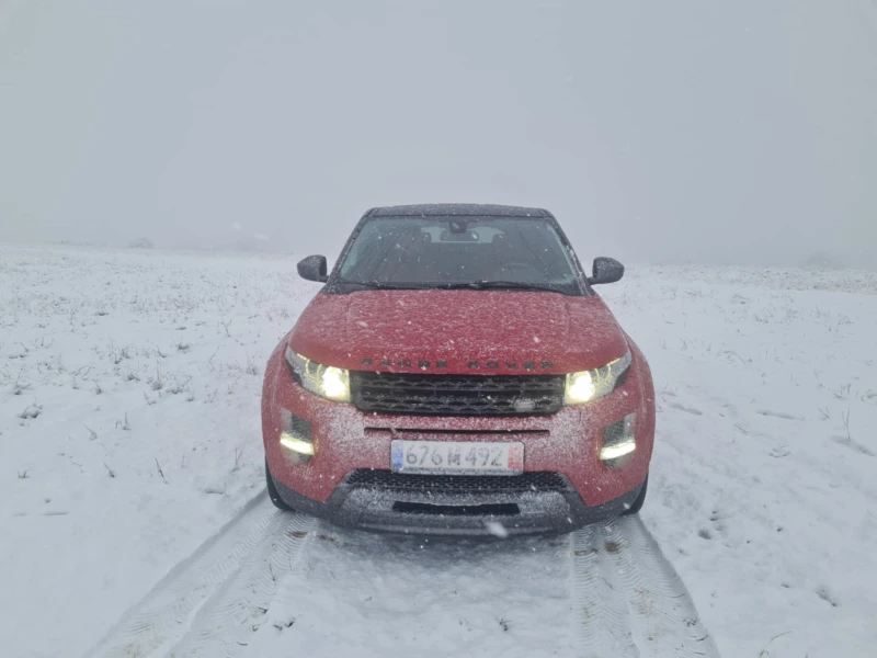 Land Rover Range Rover Evoque 2.2 TD4 AWD, снимка 3 - Автомобили и джипове - 48134293