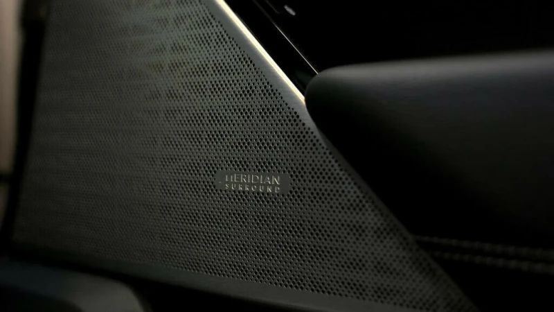 Land Rover Range Rover Velar 3.0D 300кс 2019г. HSE 4x4, снимка 12 - Автомобили и джипове - 51552780