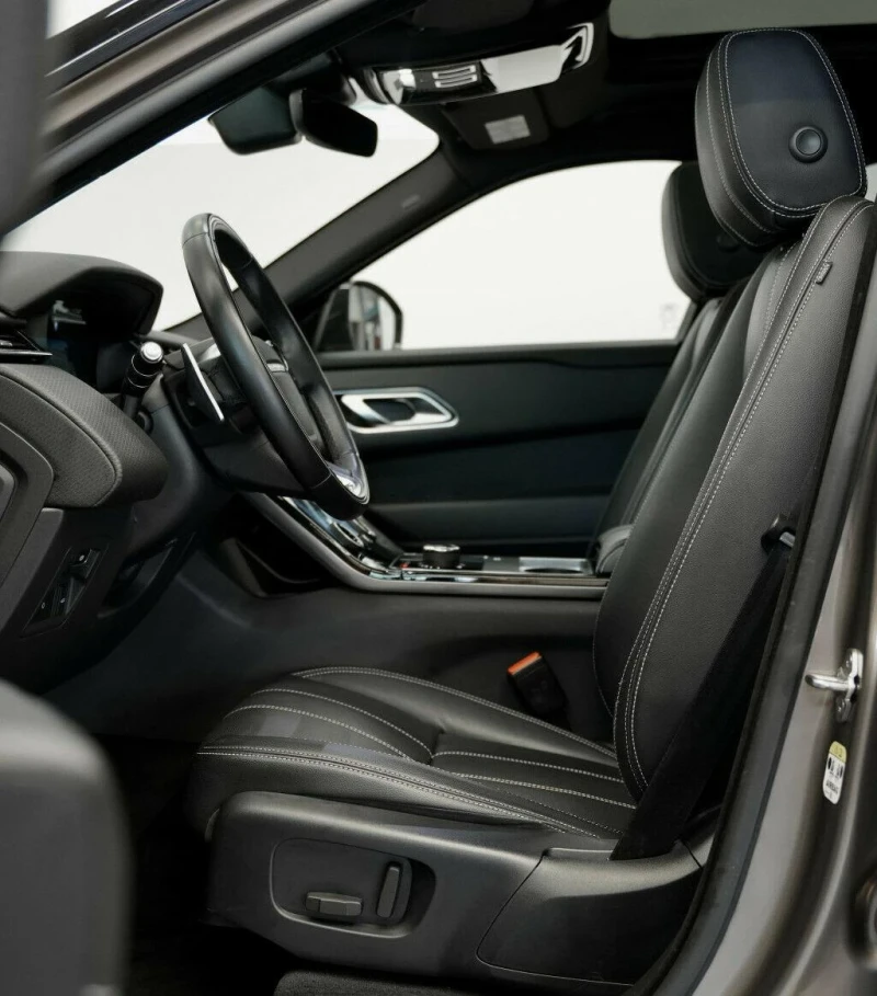 Land Rover Range Rover Velar 3.0D 300кс 2019г. HSE 4x4, снимка 14 - Автомобили и джипове - 51552780