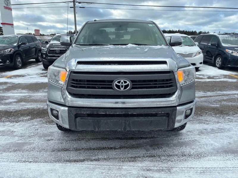 Toyota Tundra * SR5 * CARFAX * БЕЗ ПЪРВОНАЧАЛНА ВНОСКА, снимка 6 - Автомобили и джипове - 52825377