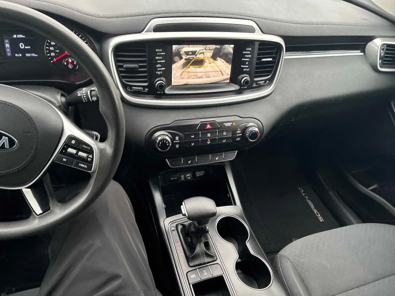 Kia Sorento AWD CARFAX АВТО КРЕДИТ , снимка 8 - Автомобили и джипове - 52835865