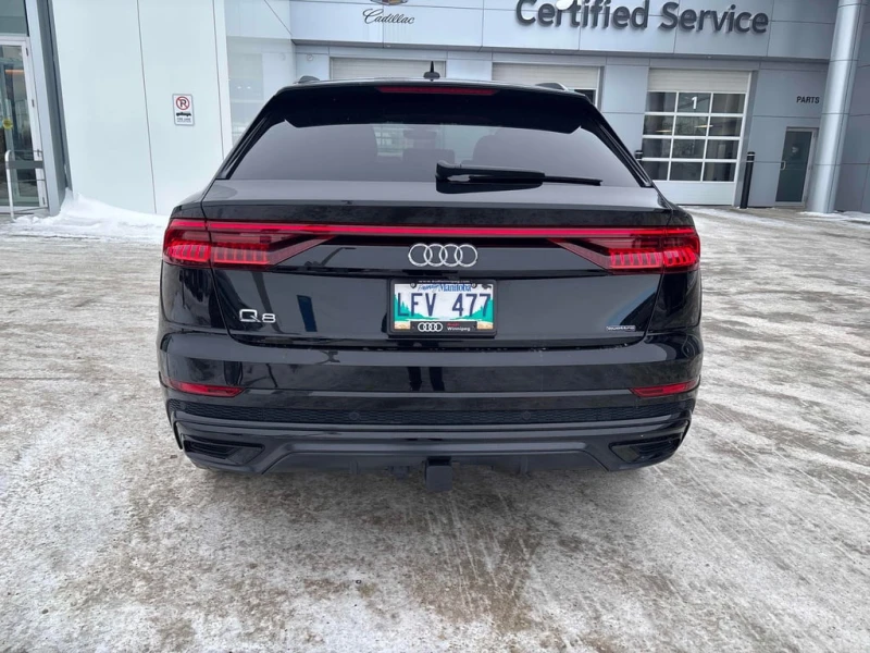 Audi Q8 Technik * CARFAX* ОБДУХВАНЕ* ДИСТРОНИК, снимка 5 - Автомобили и джипове - 53302173